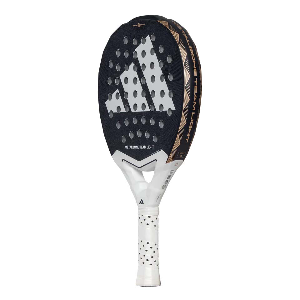 ADIDAS METALBONE Team Light 3.4 2025, musta, kuva viistosta