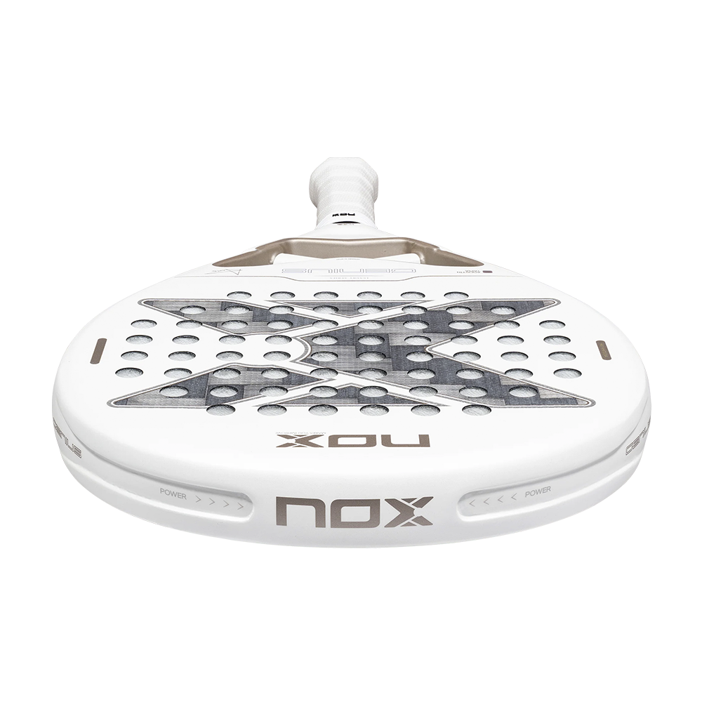 NOX AT10 Genius 12K Xtrem Lite Agustín Tapia 2027, harmaa / valkoinen, kuva viistosta